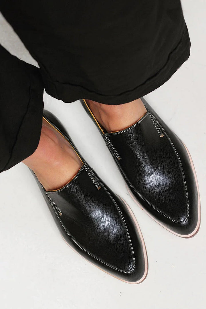 ELEGANTE MINIMALISTISCHE LOAFERS