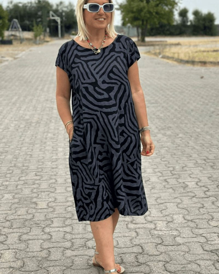 Nelia™ – Stilvolles Bedrucktes Sommerkleid