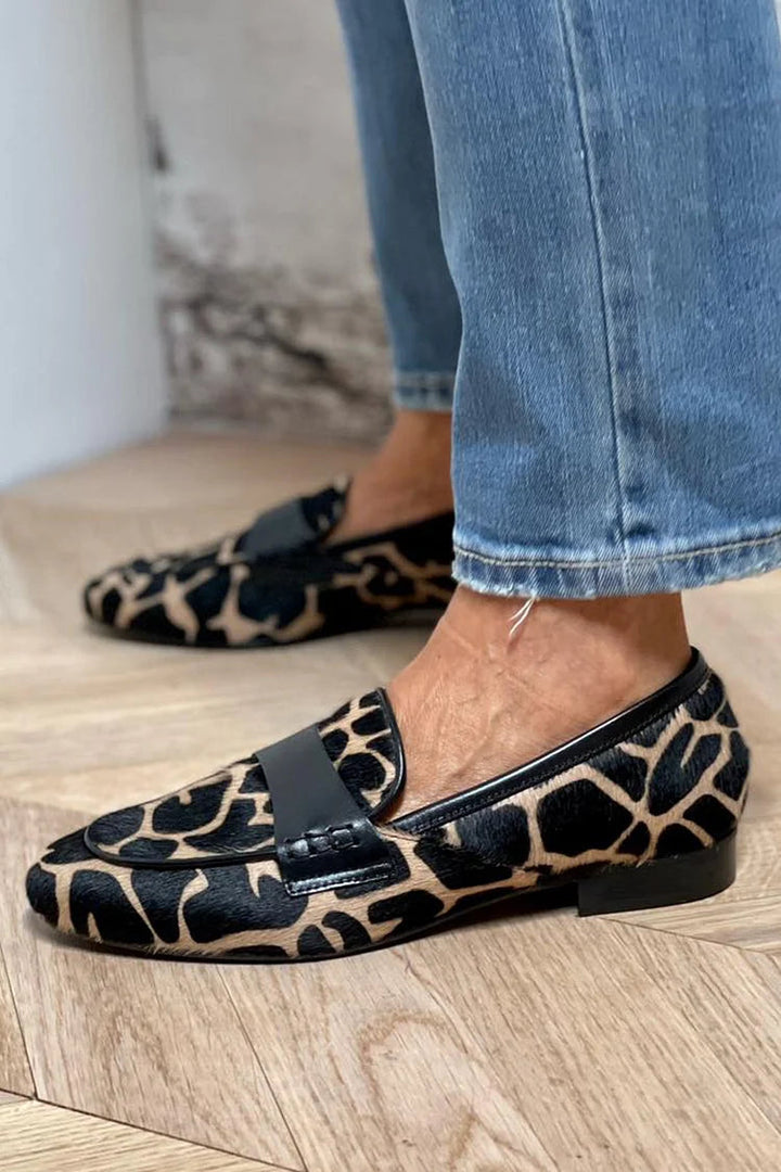 TIERDRUCK LOAFER MIT ELEGANTEN DETAILS