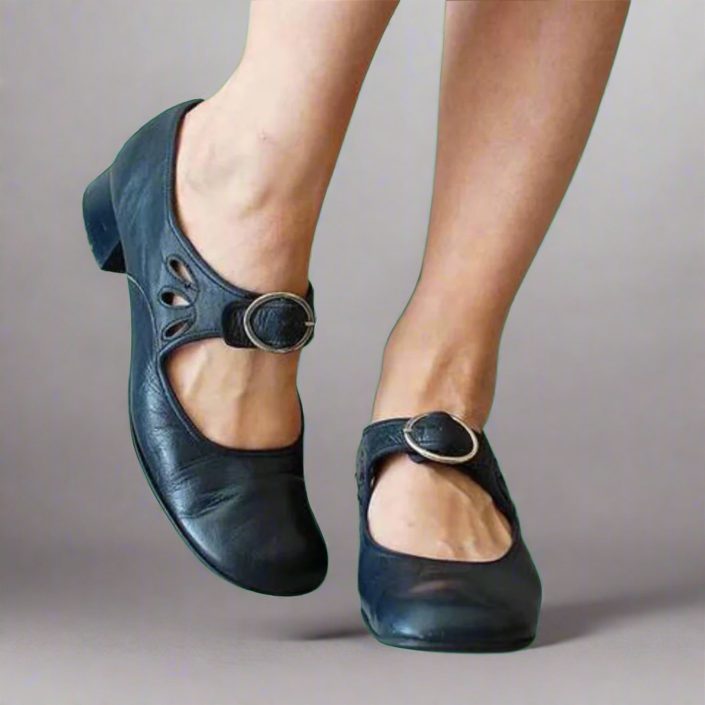 Denise™ - Bequeme Keilsohlen-Orthopädische Ledersandalen