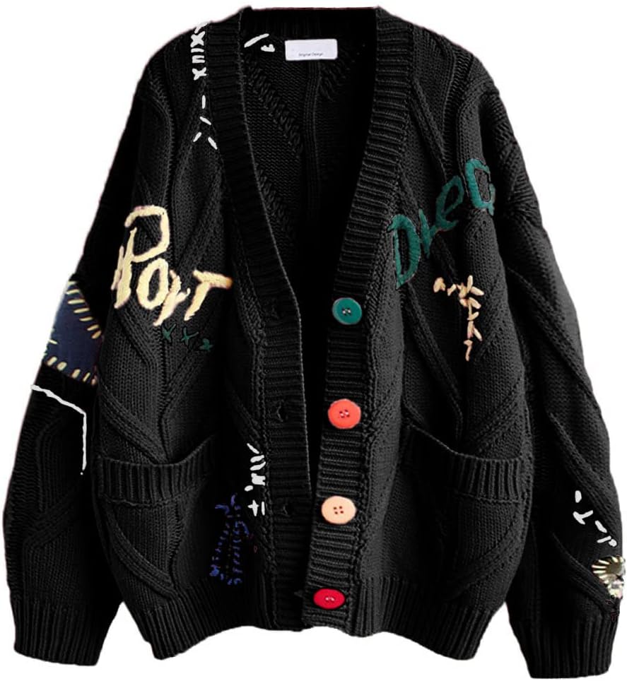 Clara – Die Verspielte Strickweste