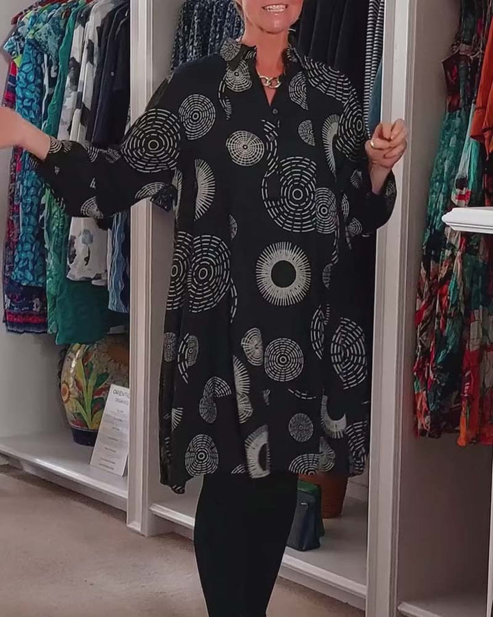 Marlene™ - Lässiges Kleid mit geometrischem Druck