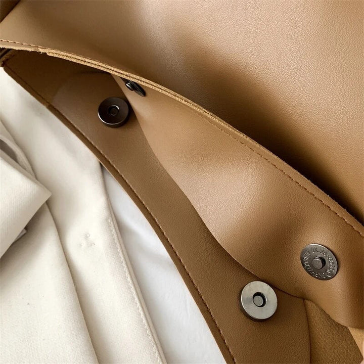 Asløg | Minimalistische Schultertasche im modernen Schnitt