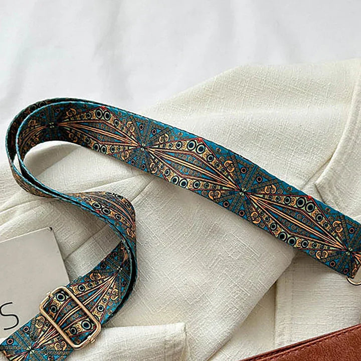 Embjørg | Klassische Schultertasche mit verstellbarem gemustertem Tragegurt