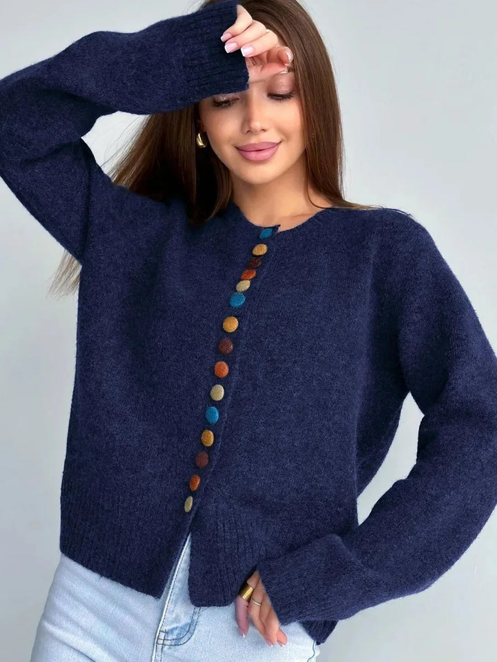DER NOELLE | KNOPF-AKZENT CARDIGAN