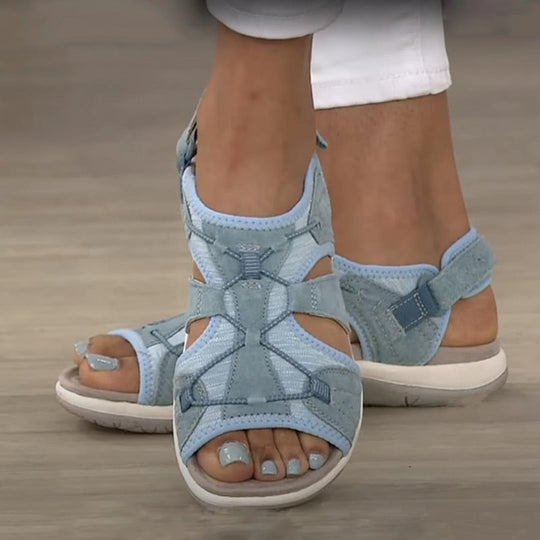Stilvolle, verstellbare Sommersandalen mit Fußgewölbestütze