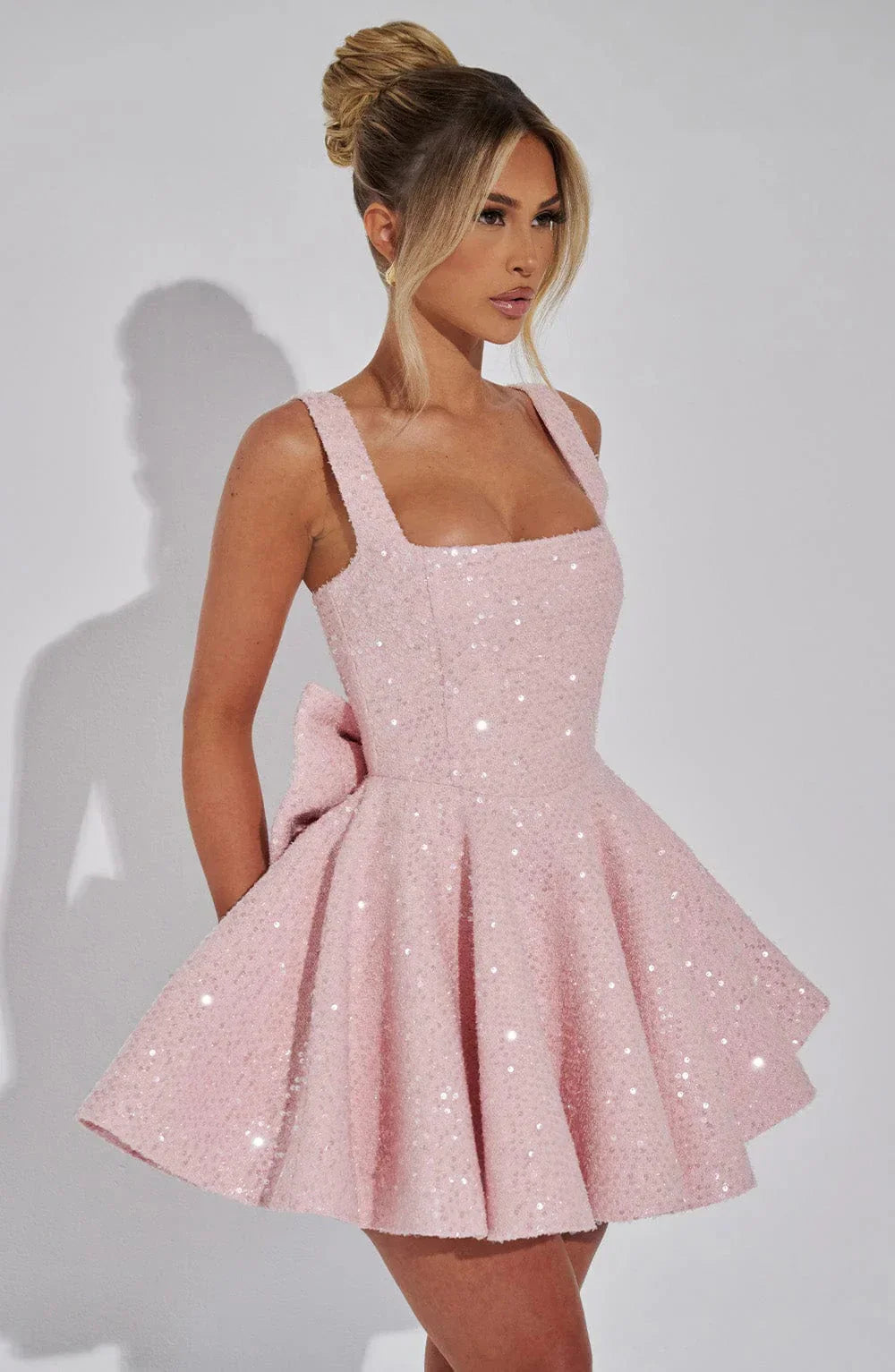 Hazel™ - Schickes Mini-Blush-Kleid