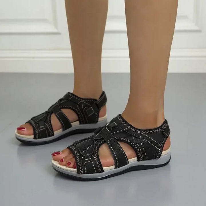 Daphne™ - Modische, verstellbare Sommersandalen mit Fußgewölbestütze