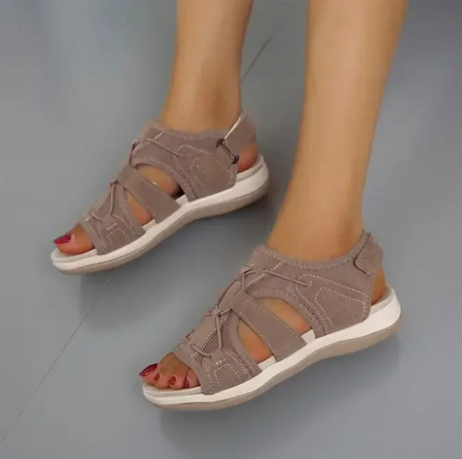 Daphne™ - Modische, verstellbare Sommersandalen mit Fußgewölbestütze