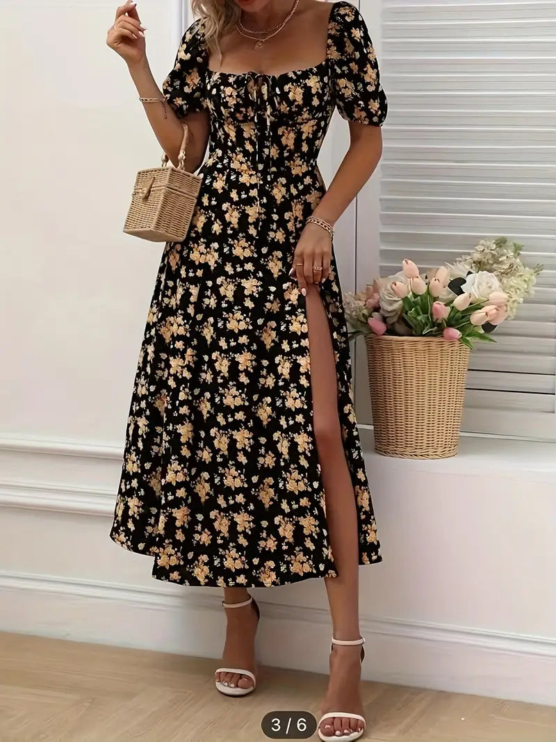 Mirella™ | Feminin floral Kleid